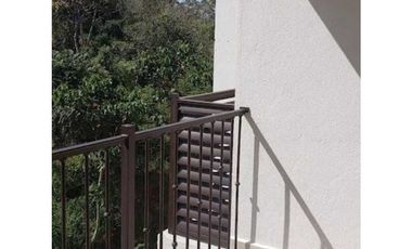 Se Alquila o se vende Apto en Embasy village