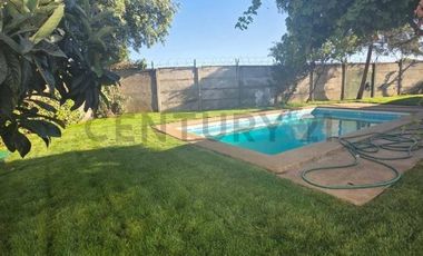 Amplia casa en venta sector lomas de Santa Maria