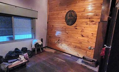 Casa en  VENTA SUIPACHA AL 500 SARANDI