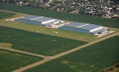 Excelente Depósito 15.000 m2 en Alquiler en Parque Industrial Campana