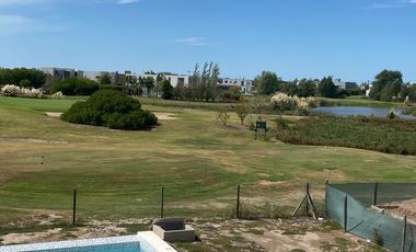 CASA EN VENTA EN EL CANTÓN GOLF - MAROTO PROPIEDADES