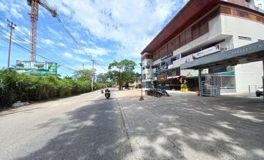 apartamento en arriendo en bosques de fonderella piso 9. Cod A13815