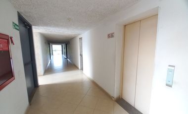apartamento en arriendo en bosques de fonderella piso 9. Cod A13815