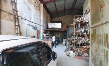 GUDANG TROPODO, STRATEGIS, Hadap Selatan, Row Jalan 4 meter