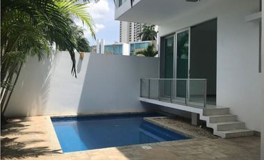VENTA CASA  ALTOS DEL GOLF