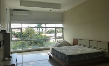 VENTA CASA  ALTOS DEL GOLF
