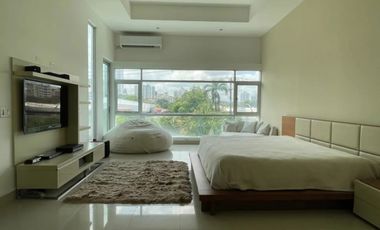 VENTA CASA  ALTOS DEL GOLF