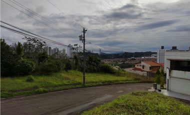 SE VENDE TERRENO EN ALTOS DE SANTAMARIA CON EXCELENTE VISTA