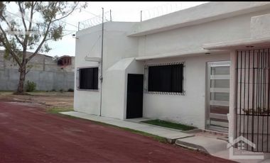 HERMOSA CASA EN VENTA CON ALBERCA EN TIZAYUCA, SE ACEPTA PERMUTA por CASA EN ZONA PLATEADA o SAN JAVIER