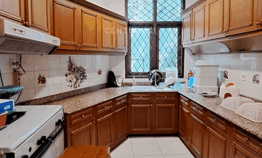 Rumah Disewakan Di Perkici Bintaro Jaya Sektor 5 Ada Taman Dalam