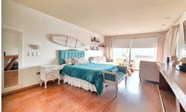 Casa en arriendo de 7 dorm. en Las Condes