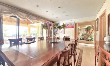 Casa en arriendo de 7 dorm. en Las Condes