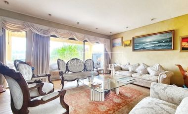 Casa en arriendo de 7 dorm. en Las Condes
