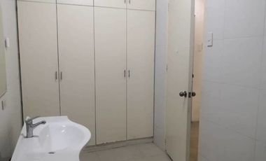 Spacious 3 Bedrooms House in Mabolo Cebu