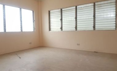 Spacious 3 Bedrooms House in Mabolo Cebu