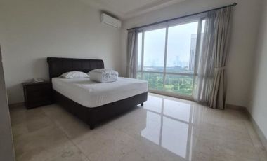 For Rent 3 BR Modern Furnished Apartment at Senayan Residence