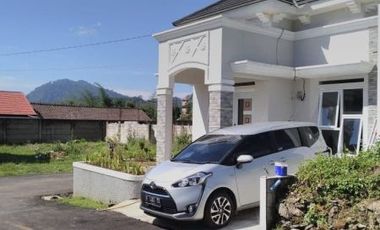 JUAL RUMAH VILLA DI CIPANAS PUNCAK, BERKABUT, VIEW GUNUNG GEDE PANGRANGO