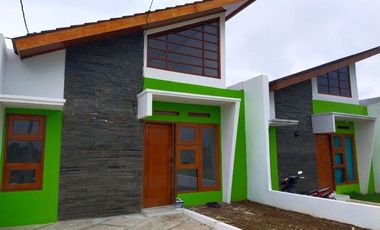 Perumahan Syariah Pinggir Jalan Raya di Ciampea Bogor F522e
