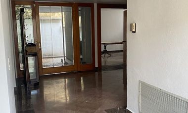 CASA EN VENTA EN BOSQUES DE LAS LOMAS