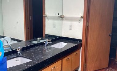 CASA EN VENTA EN BOSQUES DE LAS LOMAS