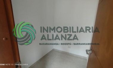 apartamento en arriendo en cabecera del llano. Cod A10073