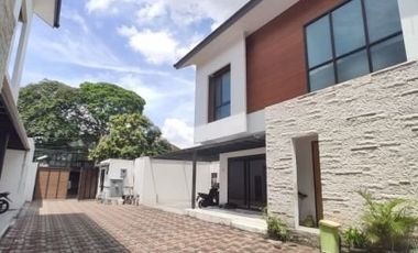 Rumah bagus bhumi kencana residence,hook,harga 3,8M nego