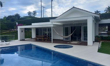 VENTA CASA CAMPESTRE SAN BERNARDO DEL VIENTO, CALDAS
