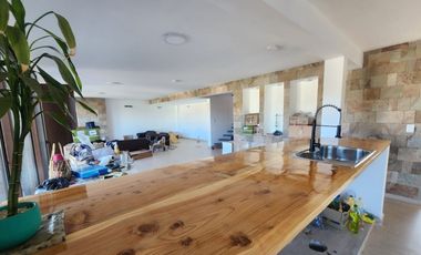 VENTA CASA 3 DORMITORIOS BARRIO CERRADO LOMAS DEL REY MAYU SUMAJ