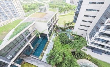 PENTHOUSE CONDO FOR SALE in Arya Residences, Taguig City