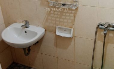 Rumah 2 Lantai JGC Cluster Yarra Full Renovasi Dan Semi Furnished