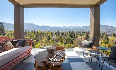 Casa en Venta en Golf Lomas de La Dehesa con Cerro Punta de Damas
