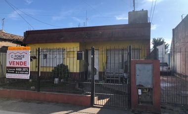 4 Departamentos de 2 ambientes en block, Rafael Castillo (indivisos)