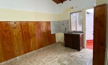 4 Departamentos de 2 ambientes en block, Rafael Castillo (indivisos)