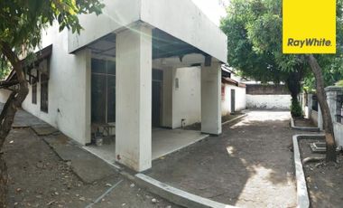 Dijual Rumah Siap Huni di Jl. Rungkut Asri Utara Surabaya