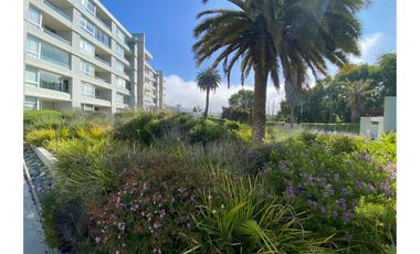 Venta moderno departamento en Reñaca