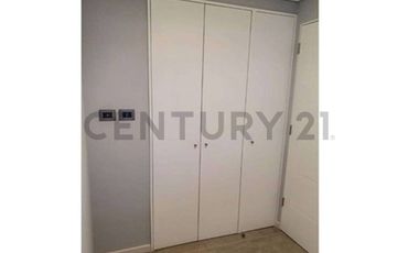Venta moderno departamento en Reñaca