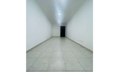 VENTA Y ALQUILER OFICINA DE 22.67 m²