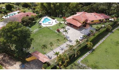 VENTA CASA CAMPESTRE CALIMA