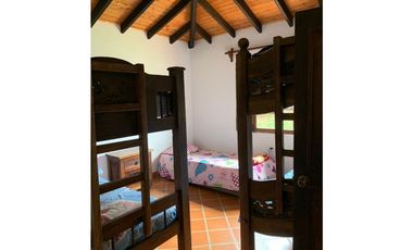 VENTA CASA CAMPESTRE CALIMA