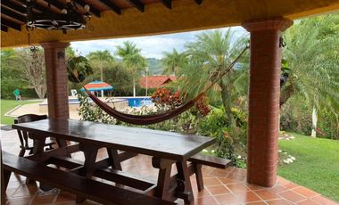 VENTA CASA CAMPESTRE CALIMA