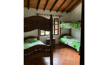 VENTA CASA CAMPESTRE CALIMA