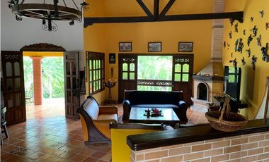 VENTA CASA CAMPESTRE CALIMA