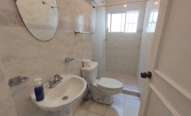 CASA EN VENTA CON ALBERCA Y AMPLIO JARDIN Y PATIO COL. FLORES MAGON VERACRUZ,VER