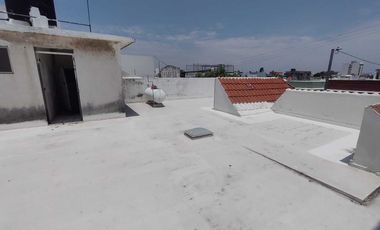 CASA EN VENTA CON ALBERCA Y AMPLIO JARDIN Y PATIO COL. FLORES MAGON VERACRUZ,VER
