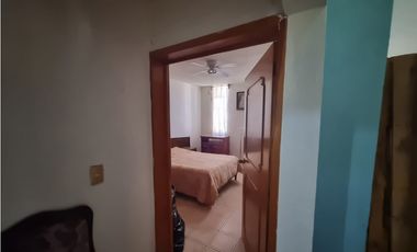 CASA CAMICHINES CON JARDIN ESQ. PRIMAVERA, LOS ARCOS JIQUILPAN MICH