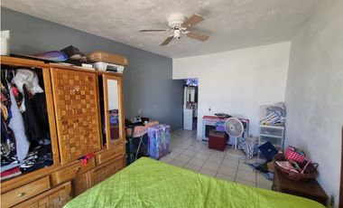 CASA CAMICHINES CON JARDIN ESQ. PRIMAVERA, LOS ARCOS JIQUILPAN MICH