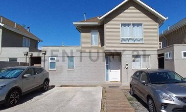 Se arrienda casa en Víctor Troncoso Cdm. cerrado