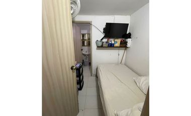 SE VENDE CASA EN BARRIO EL RECREO DE MONTERA