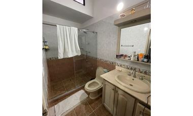 SE VENDE CASA EN BARRIO EL RECREO DE MONTERA