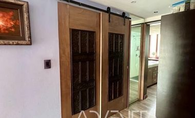 CASA EN VENTA EN LOMAS ALTAS!